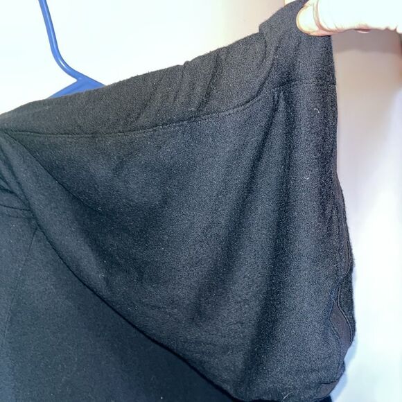 ATHLETA BLACK MEDIUM MODAL STRETCH HOODIE WITH SHEER MESH STRIPES ON ARMS - Picture 4 of 9